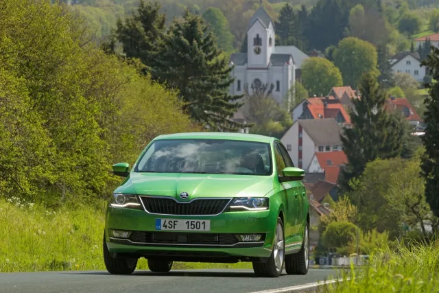 Skoda Rapid 2017 хетчбек — 22