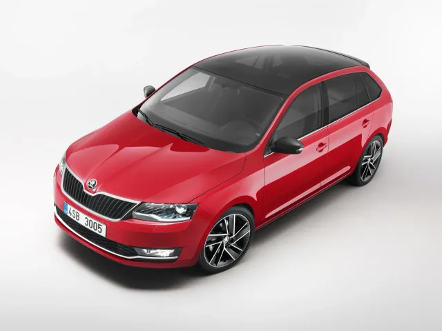 Skoda Spaceback 2017 хетчбек — 2