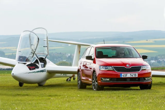Skoda Spaceback 2017 хетчбек — 25