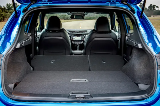 Nissan Qashqai кросовер — 12