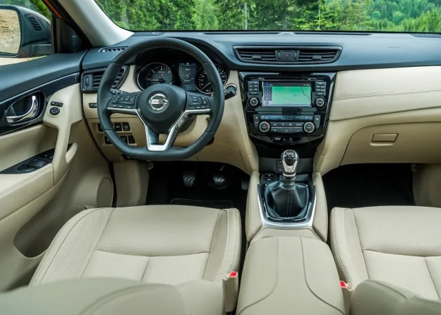 Nissan X-Trail кросовер — 22