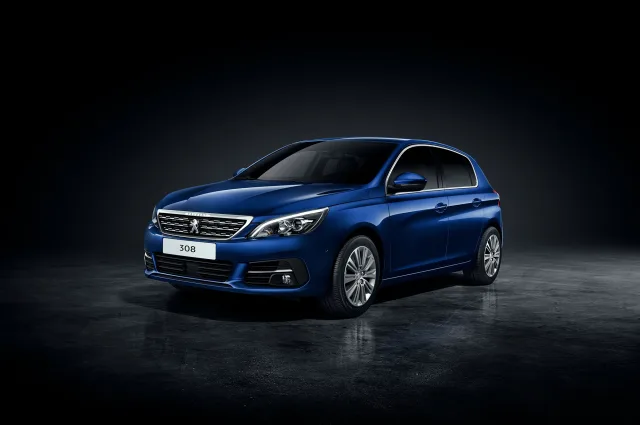 Peugeot 308 1.6D MT Active — 6