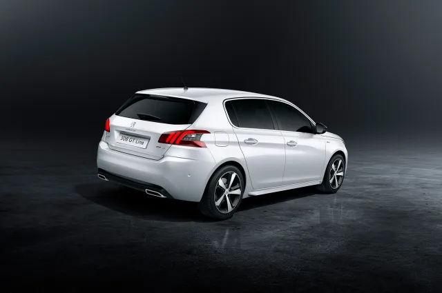 Peugeot 308 1.6D MT Active — 10