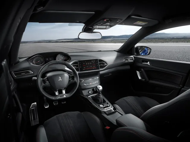 Peugeot 308 1.6D MT Active — 17