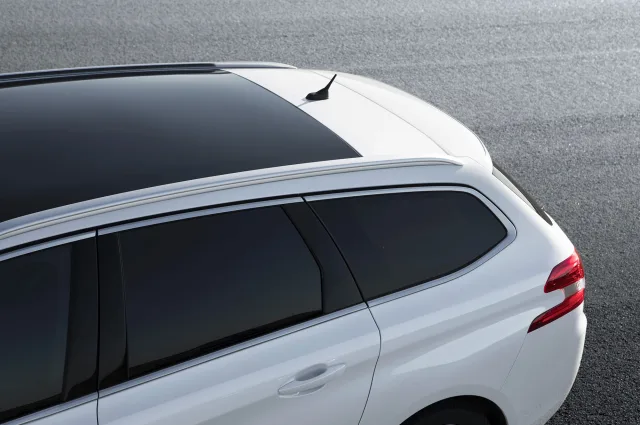 Peugeot 308 SW 1.5D AT Active — 21