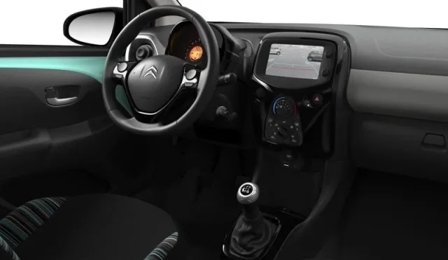 Citroen C1 1.0i MT Live — 4