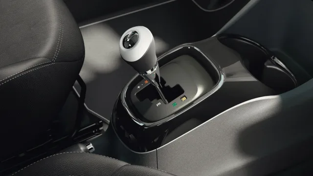 Peugeot 108 хетчбек — 10