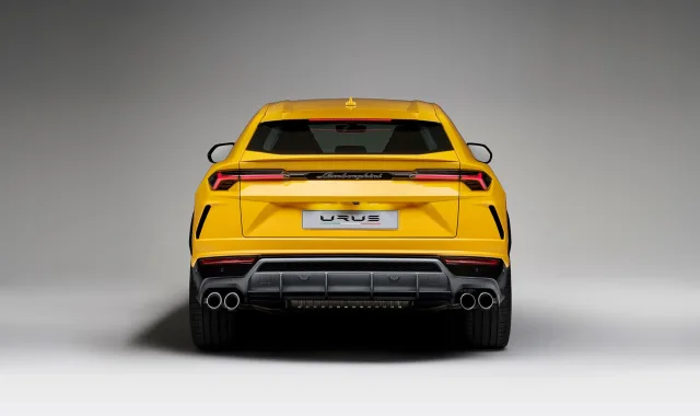 Lamborghini Urus кросовер — 14