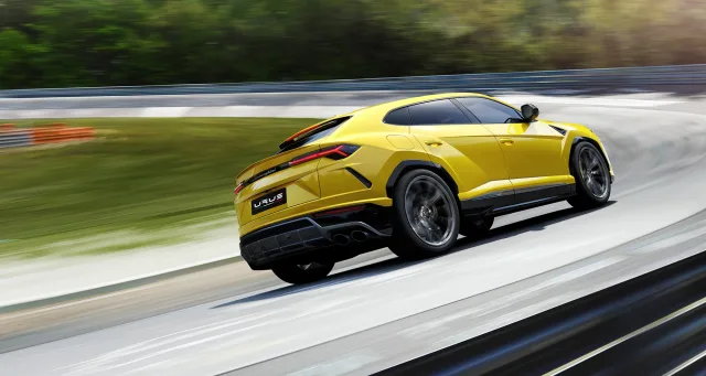 Lamborghini Urus кросовер — 15