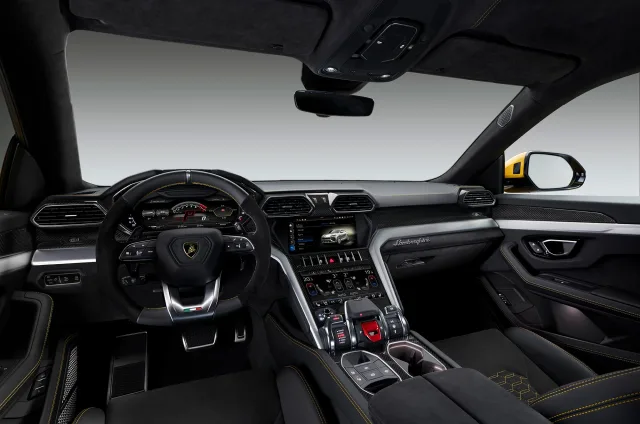 Lamborghini Urus кросовер — 20