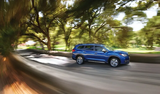 Subaru Ascent кросовер — 3