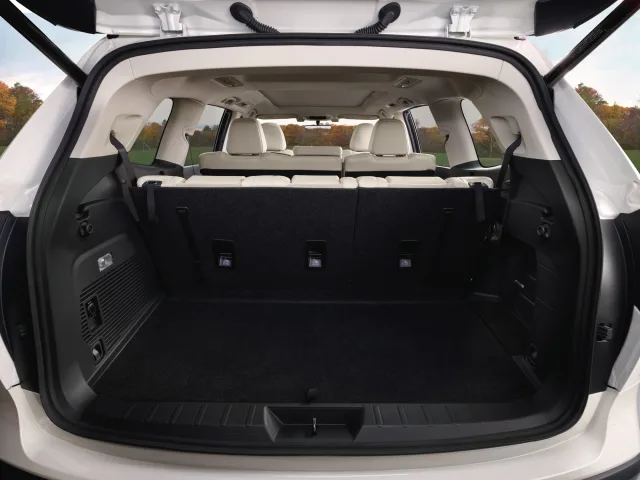 Subaru Ascent кросовер — 19