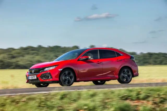 Honda Civic (Хонда Цивик) хэтчбек — 3