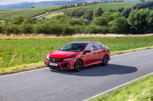 Honda Civic (Хонда Цивик) хэтчбек — 6