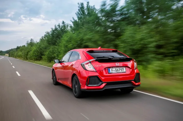 Honda Civic (Хонда Цивик) хэтчбек — 8