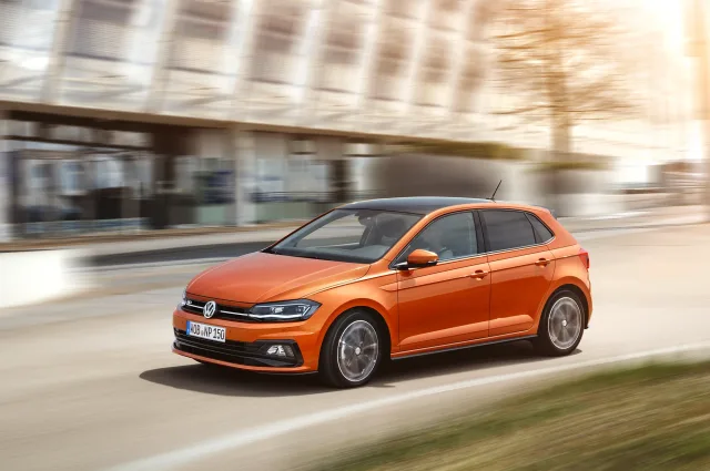Volkswagen Polo 2017 хетчбек — 5