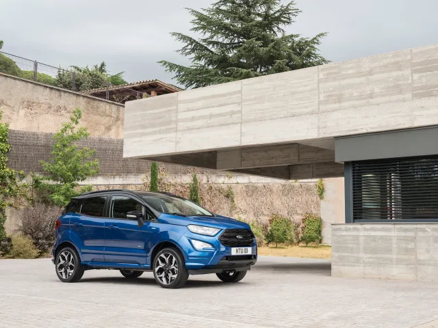 Ford EcoSport кросовер — 7