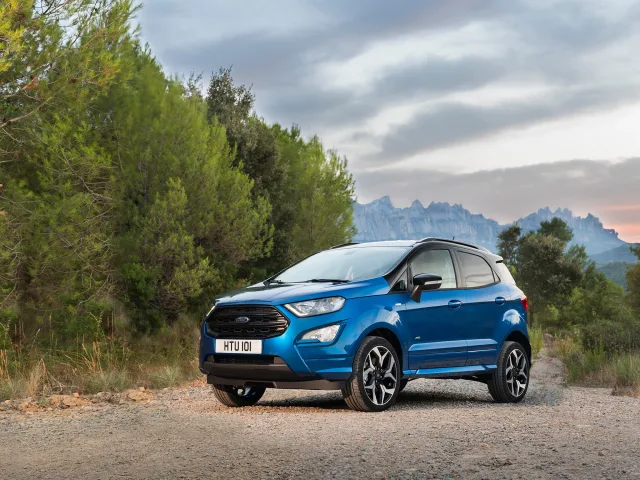 Ford EcoSport кросовер — 8