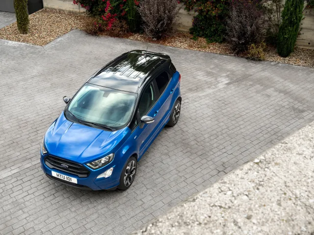 Ford EcoSport кросовер — 9
