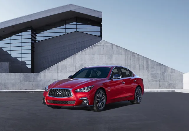 Infiniti Q50 седан — 3
