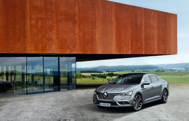 Renault Talisman седан — 11