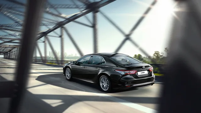 Toyota Camry 2017 седан — 7