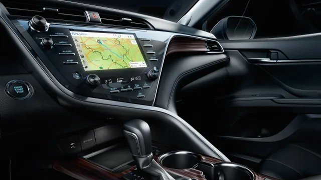 Toyota Camry 2017 седан — 14