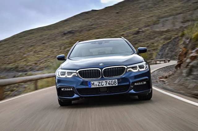 BMW 5 Series Touring G30 (БМВ 5 Серии Туринг) универсал — 13