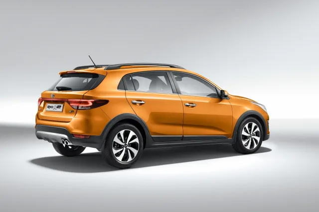 KIA Rio X-Line хетчбек — 5