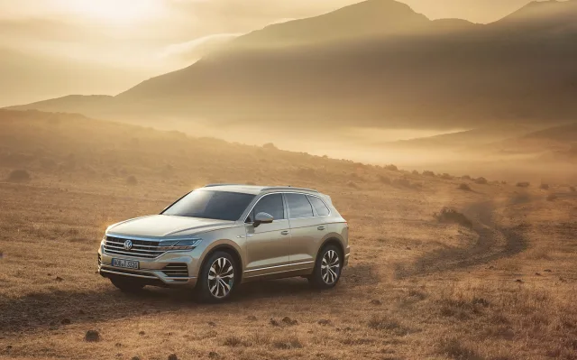 Volkswagen Touareg (Фольксваген Туарег) кроссовер — 6