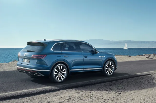 Volkswagen Touareg (Фольксваген Туарег) кроссовер — 12