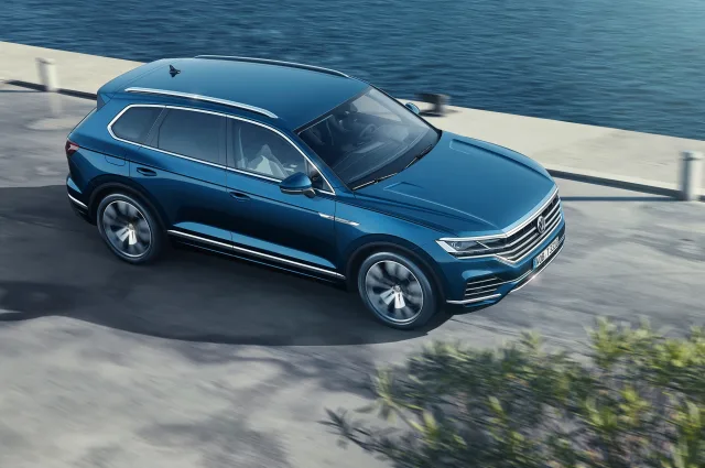 Volkswagen Touareg (Фольксваген Туарег) кроссовер — 13