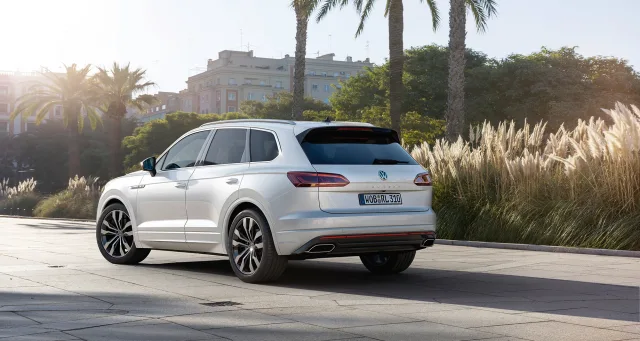 Volkswagen Touareg (Фольксваген Туарег) кроссовер — 19