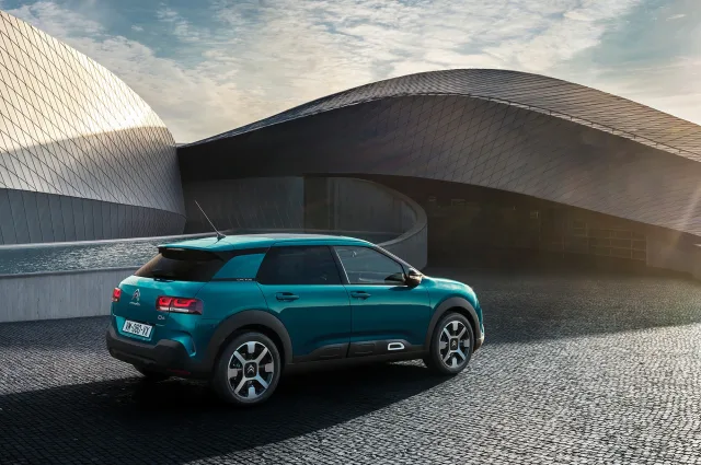 Citroen C4 Cactus hatchback — 14