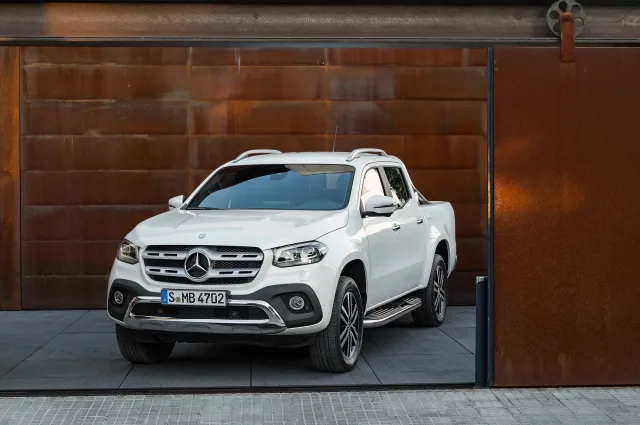 Mercedes-Benz X-class (Мерседес Бенц Х-класс) пикап — 3