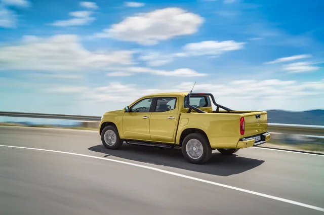 Mercedes-Benz X-class (Мерседес Бенц Х-класс) пикап — 21