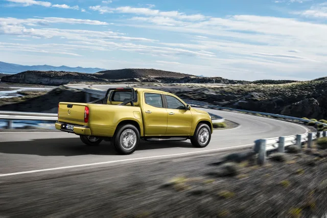 Mercedes-Benz X-class (Мерседес Бенц Х-класс) пикап — 23