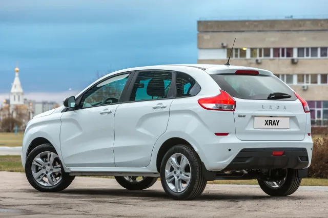 Lada XRay 1.6 MT Comfort — 9