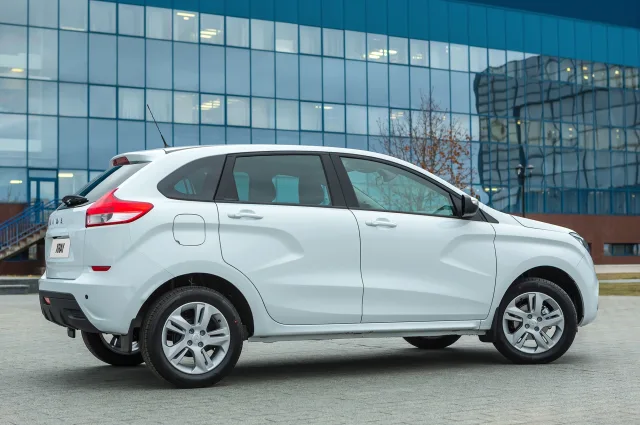 Lada XRay 1.6 MT Comfort — 11