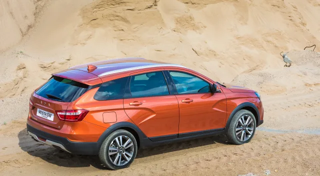 Lada Vesta SW Cross (Лада Веста СВ Кросс) универсал — 6