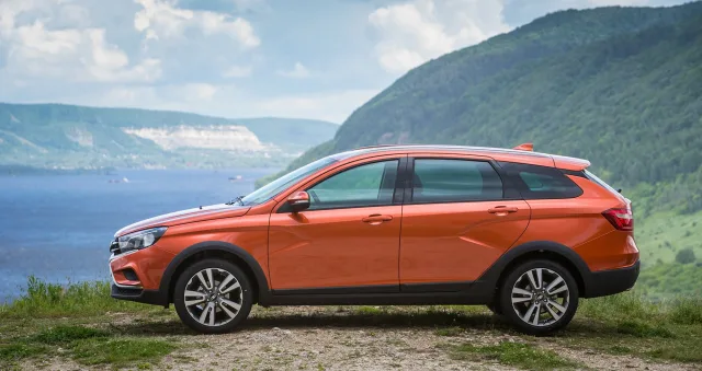 Lada Vesta SW Cross (Лада Веста СВ Кросс) универсал — 8