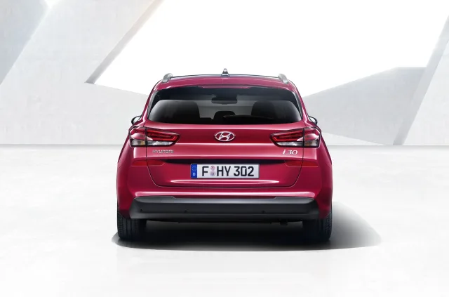 Hyundai i30 Wagon 1.5 Comfort MT — 2