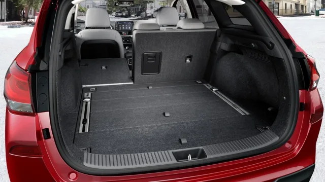 Hyundai i30 Wagon 1.5 Comfort MT — 17