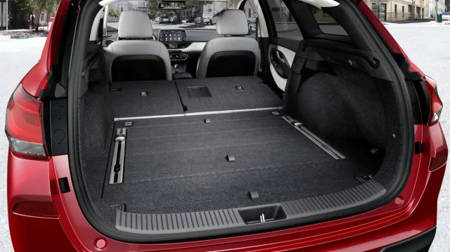 Hyundai i30 Wagon 1.5 Comfort MT — 20