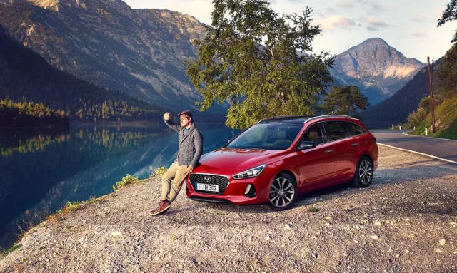 Hyundai i30 Wagon 1.5 Comfort MT — 14
