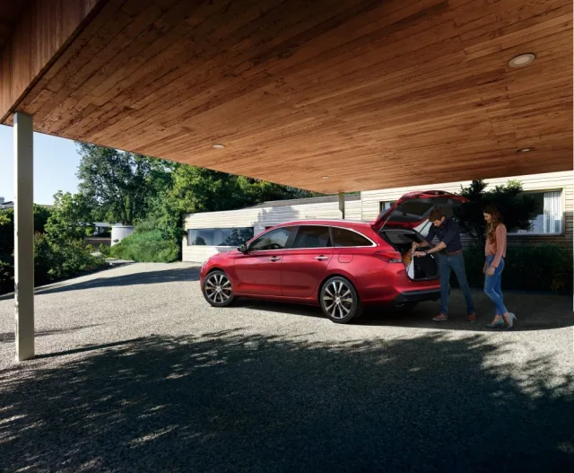 Hyundai i30 Wagon 1.5 Comfort MT — 16