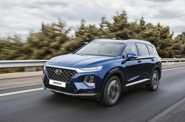 Hyundai Santa Fe 2018 crossover — 11