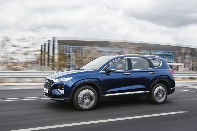Hyundai Santa Fe 2018 crossover — 14