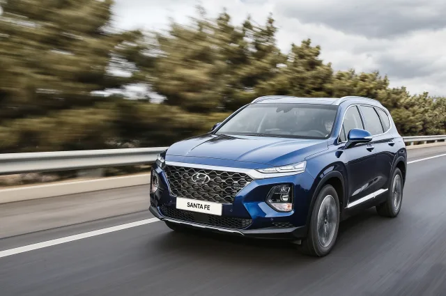 Hyundai Santa Fe 2018 crossover — 15