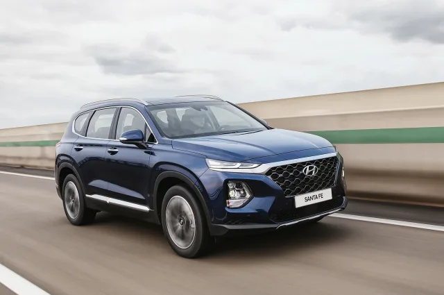 Hyundai Santa Fe 2018 crossover — 19